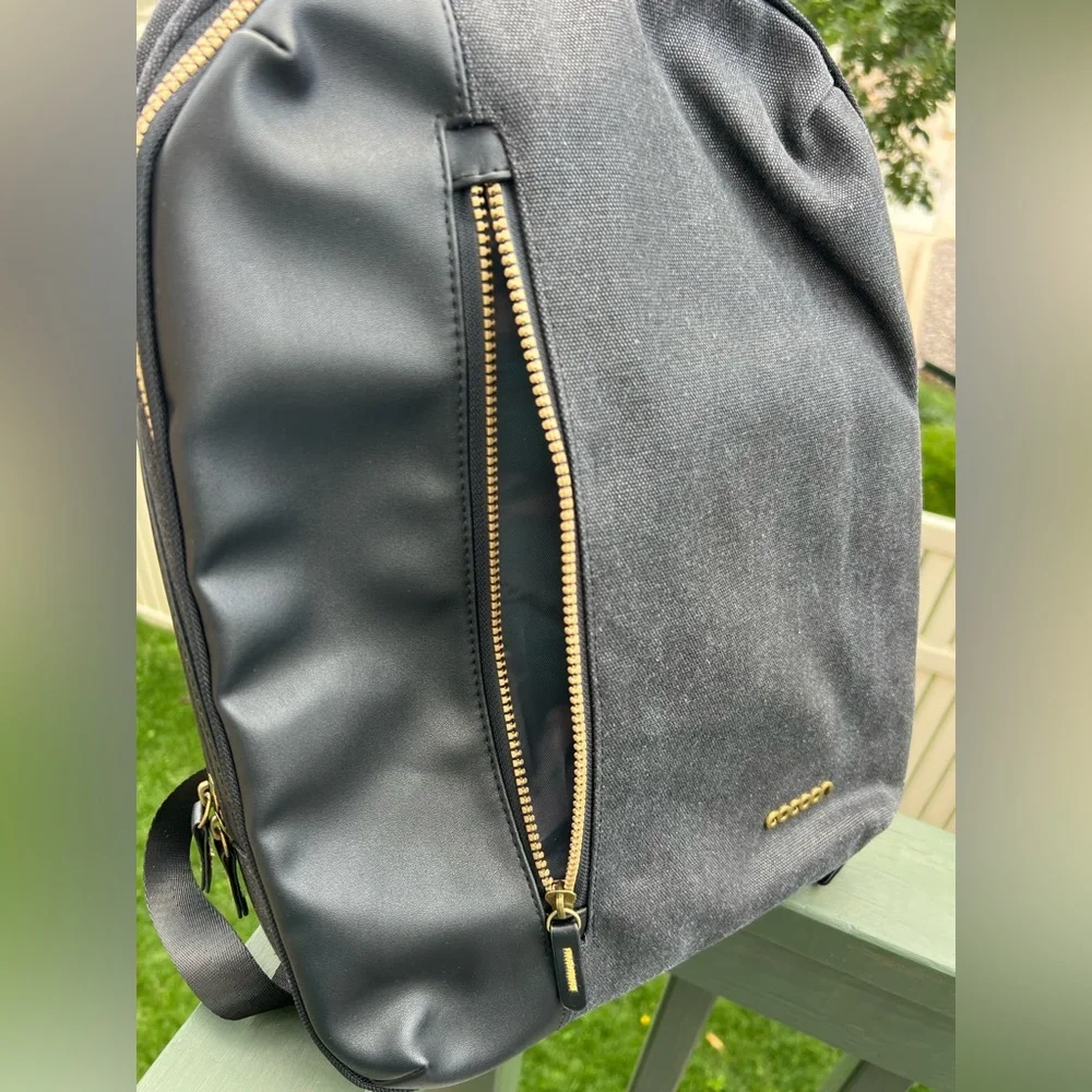 Cocoon: Urban Adventure 16
